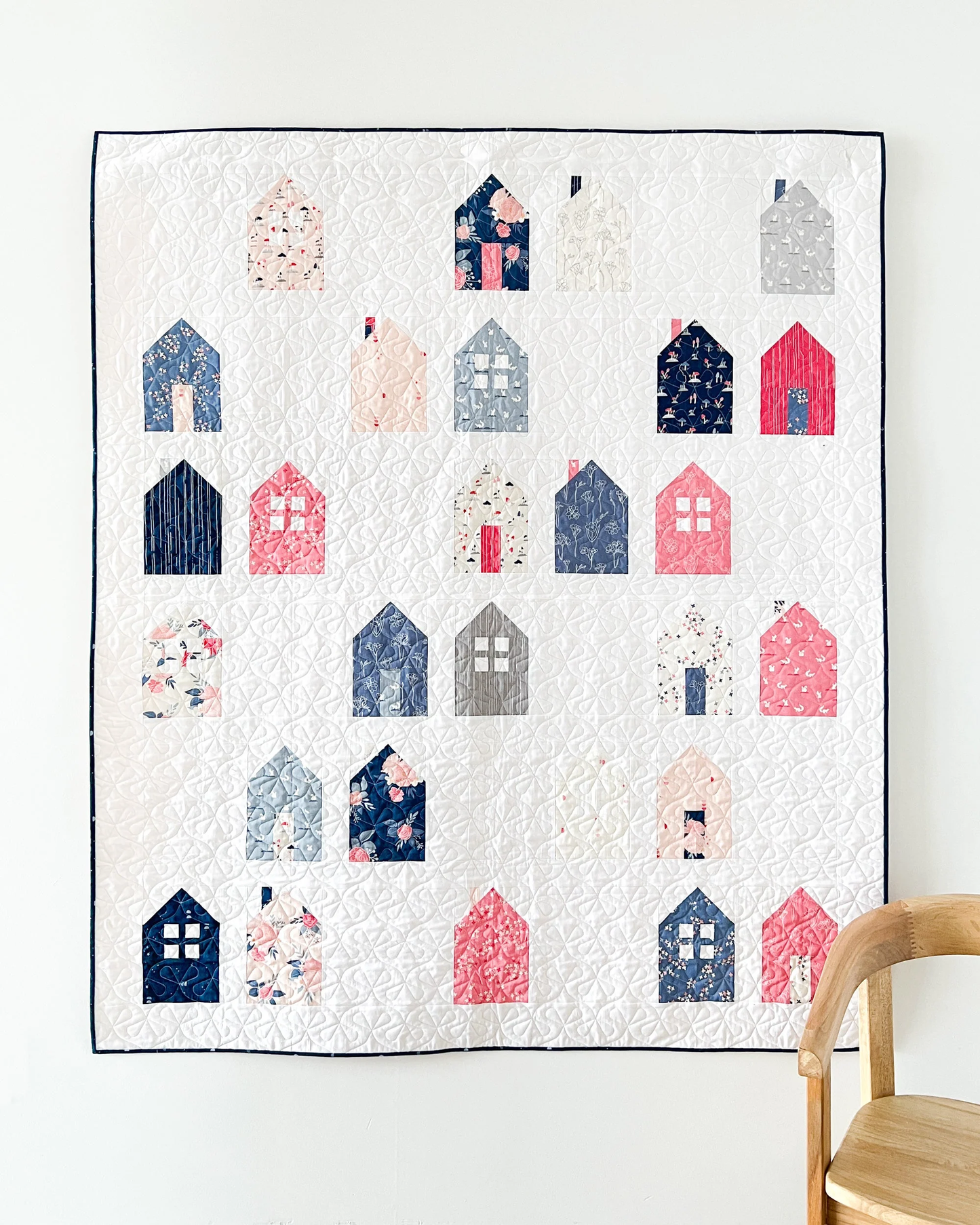Cozy Village Quilt - Set of 5