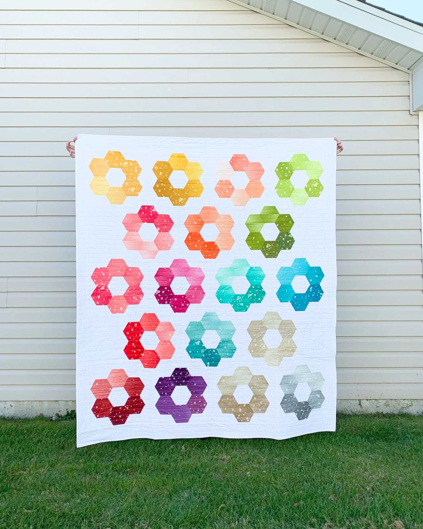 Hexie Blooms Quilt - Set of 5