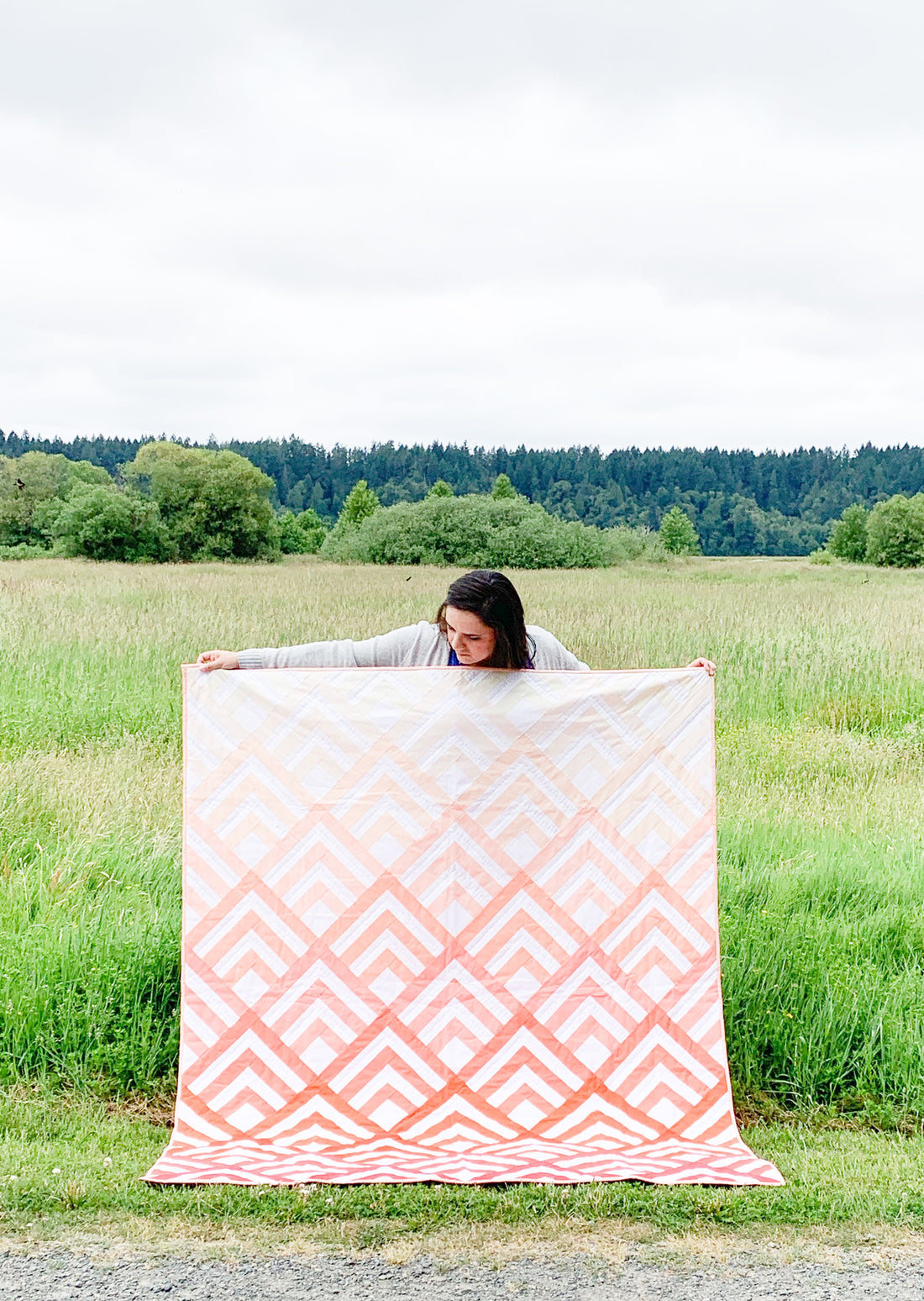 Cabin Peaks in Living Coral Ombre Quilt