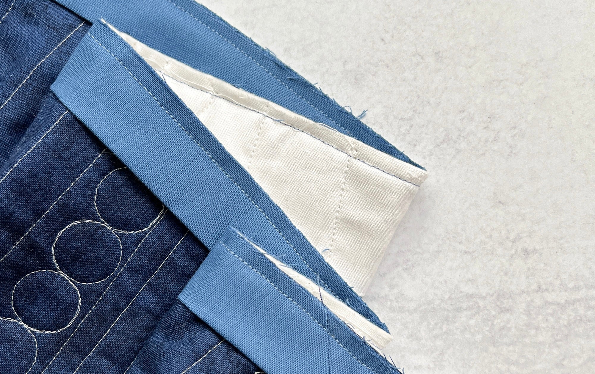 How To Sew Binding On A Quilt Tutorial Cotton And Joy How to sew binding on a quilt tutorial cotton and joy