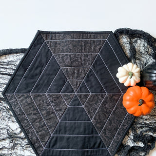 A Spooky Halloween Table Topper [Free Pattern]