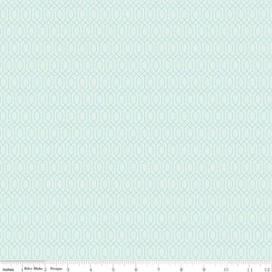 Essence Lattice in Iceberg by the 1/2 yard