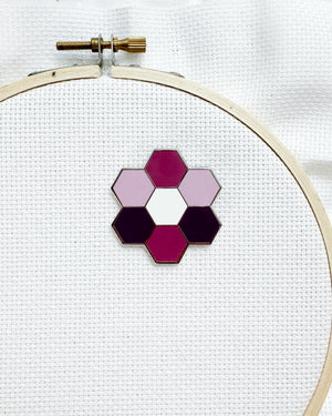 Hexie Blooms Needle Minder - Purple