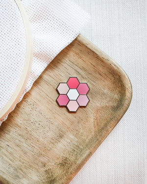 Hexie Blooms Needle Minder - Pink