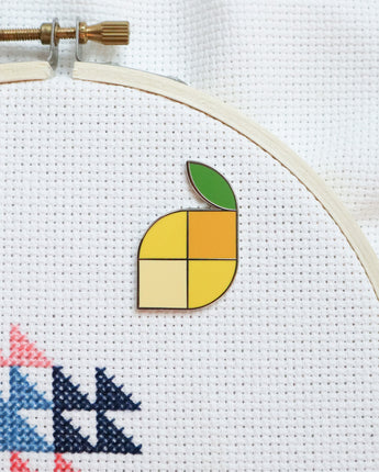 Memi's Lemons Needle Minder